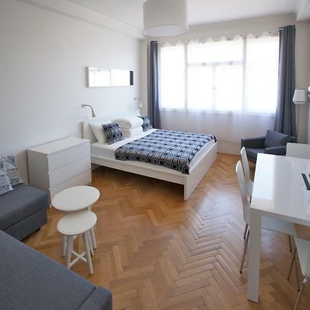 Casa Anna Apartment Opletalova Prága Kültér fotó